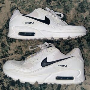 Nike Air Max 90 'White/Black' Womens Size 9.5